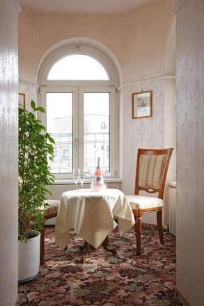 Aviano Pension, Vienna