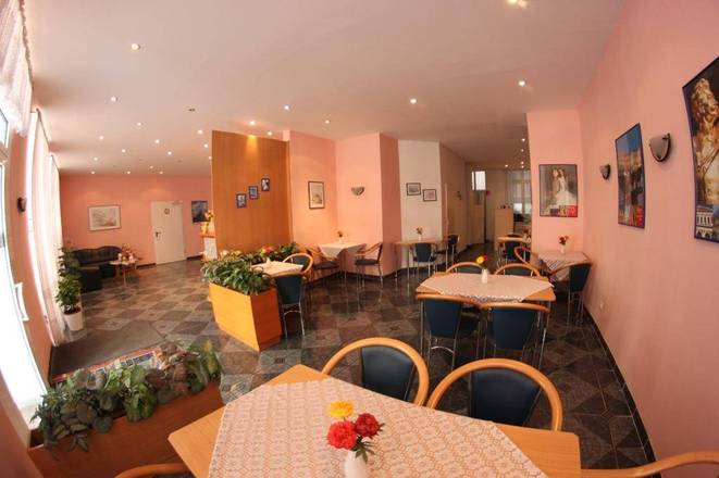 Hotel Pension ARPI, Vienna