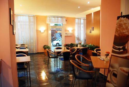 Hotel Pension ARPI, Vienna
