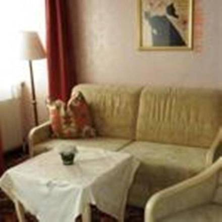 Aviano Pension, Vienna
