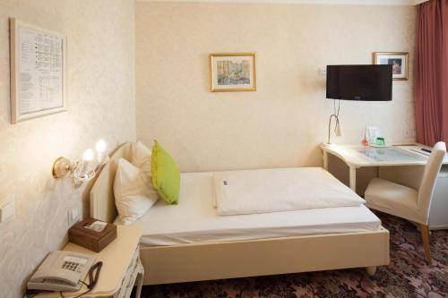 Aviano Pension, Vienna