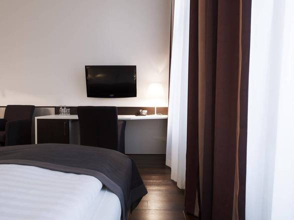 Hotel Zipser, Vienna