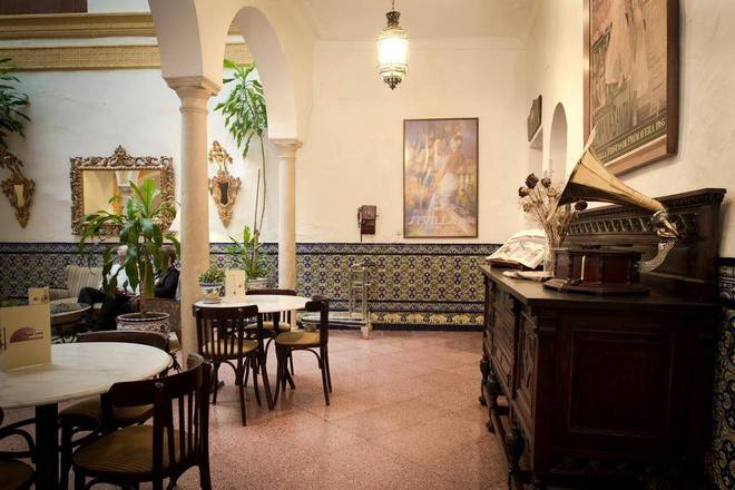 Abanico, Seville