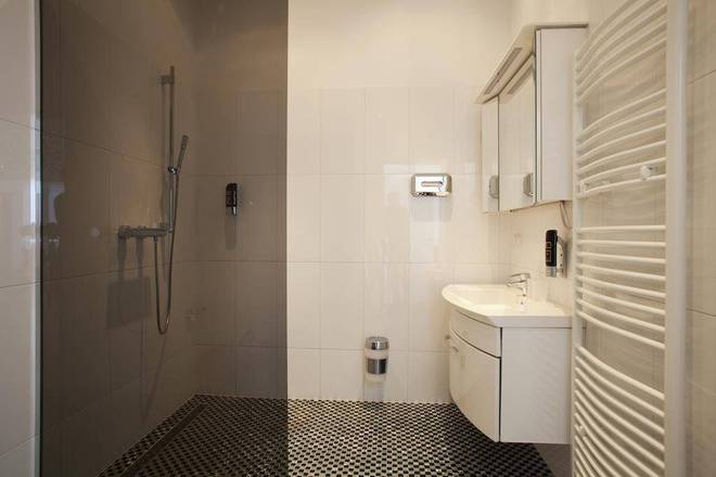 Pension Pharmador, Vienna