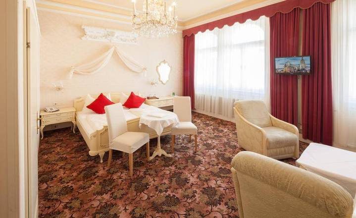 Aviano Pension, Vienna
