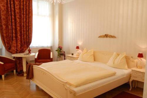 Pertschy Palais Hotel, Vienna